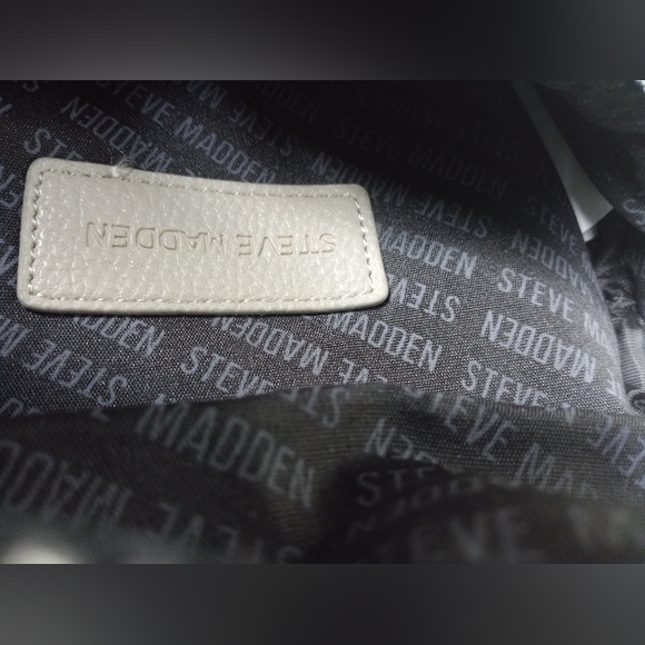 Steve Madden EUC Handbag Waist Bag Fanny Pack Pre Owned - Picture 7 of 10